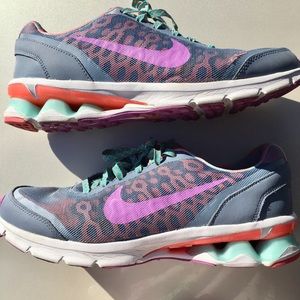 Nike women’s shoes